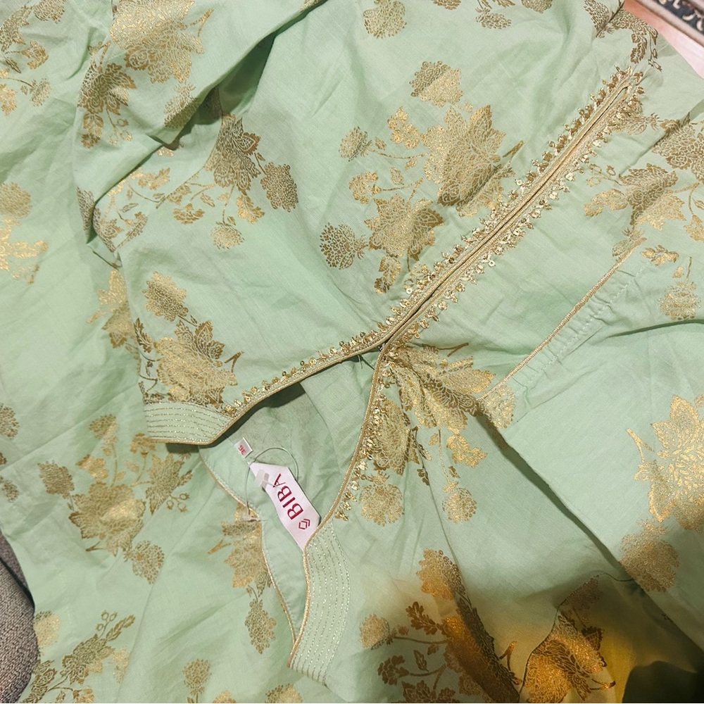 Biba Light Green and Gold Floral Embroidered Dress - Picture 3 of 8